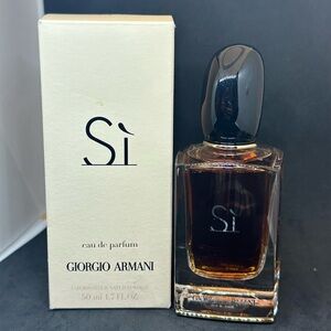 Giorgio Armani Si Eau de Parfum 50ml ✨test sprayed, with box✨